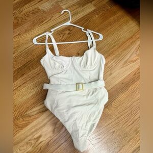 WeWoreWhat one piece belted white swimsuit